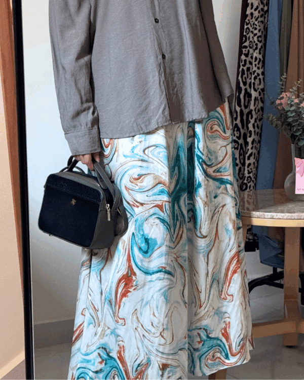 Sara Scuba Skirt (Curvy) – Black