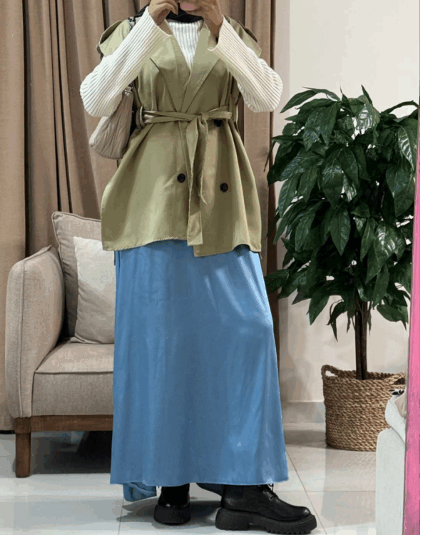 Nilly Satin Skirt – Baby Blue