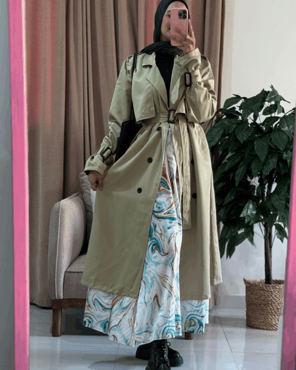 Hiedy Trench Coat (Curvy) – Beige