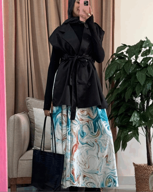 Nilly Satin Skirt (Curvy) – Sea Print