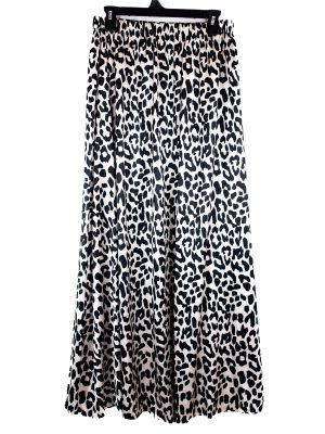 Nilly Satin Skirt – Black Tiger Print