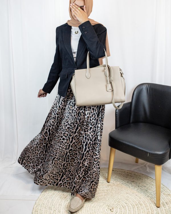 Nilly Satin Skirt – Brown Tiger Print