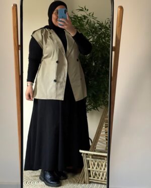 Sara Scuba Skirt (Curvy) – Black