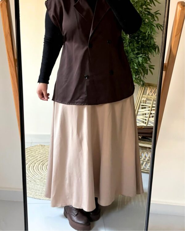 Sara Rosaline Skirt (Curvy) – Beige