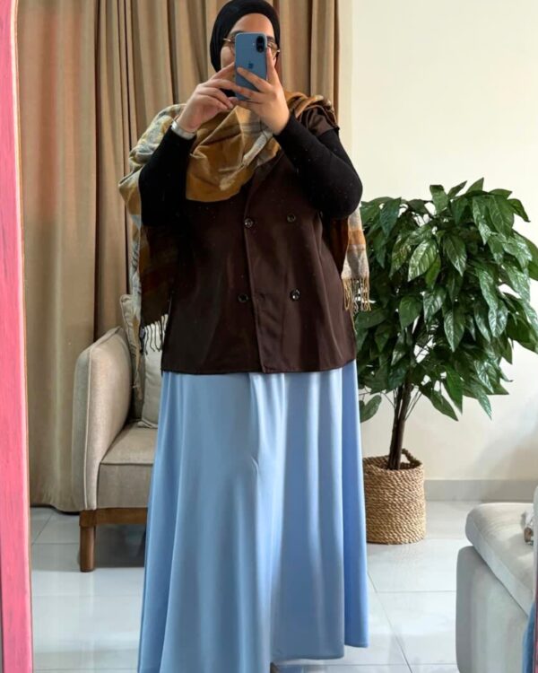 Sara Scuba Skirt (Curvy) – Baby Blue