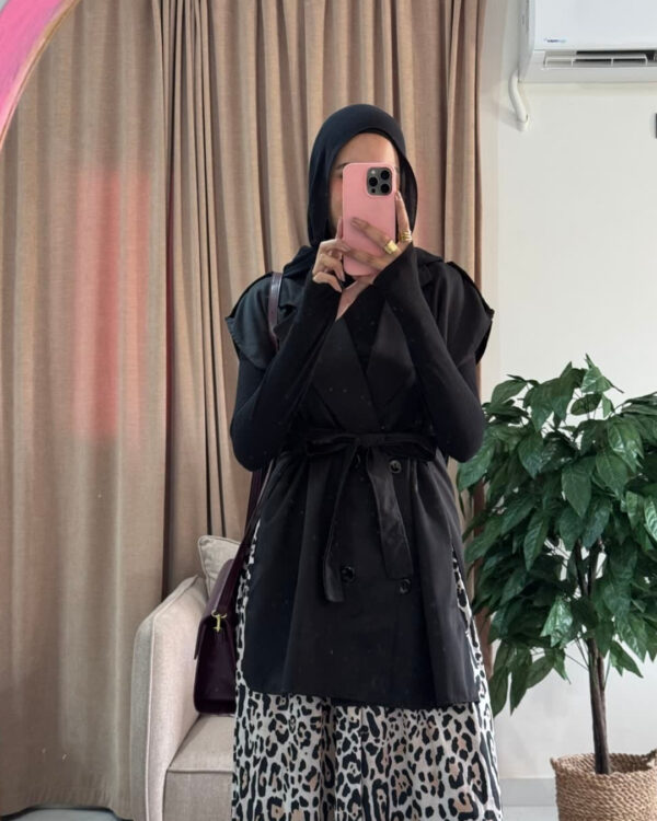 Farida Trench Vest – Black