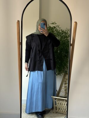 Nilly Satin Skirt (Curvy) – Baby Blue